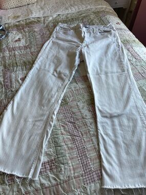 JUST BLACK DENIM - Made in USA. White Denim Crop Jeans - 31